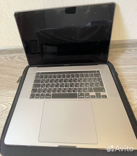 Macbook pro 16 A2141