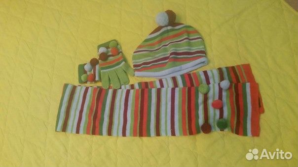 Новый Комплект шапка, шарф и перчатки