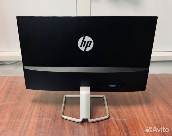 Монитор HP M24F