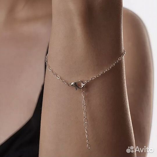 Браслет с сердечками