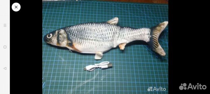 Когтерезка, колтунорез и игрушка для животных