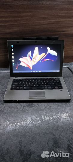 Ноутбук Dell intel core i5-3337U/8gbозу/240SSD