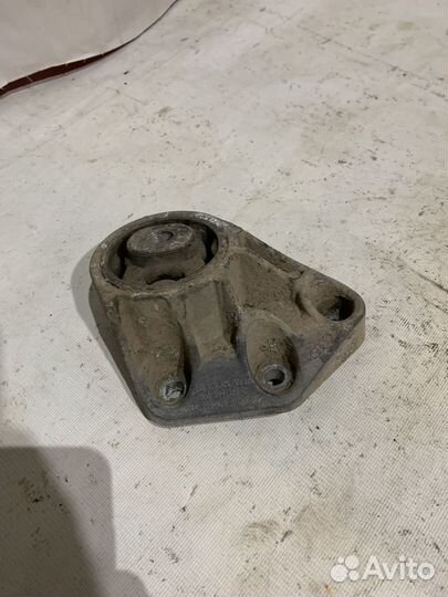 Опора заднего редуктора Audi A6 C6
