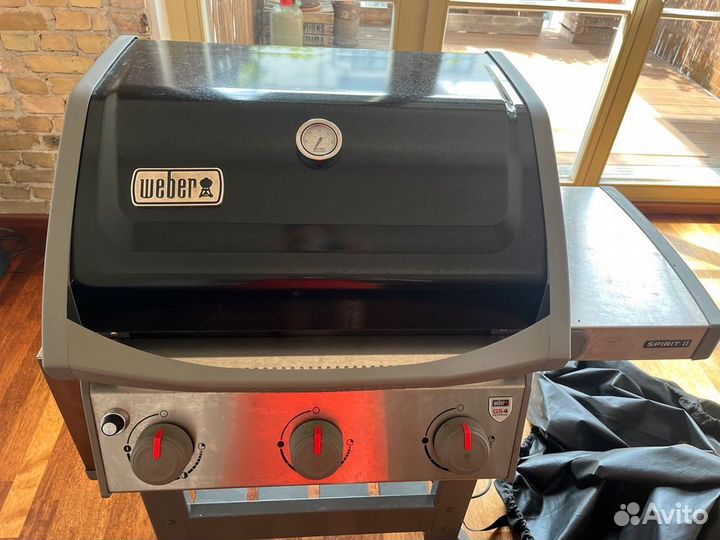 Гриль газовый Вебер