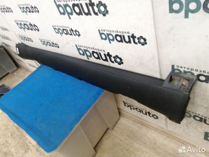 Накладка порога правая 735578406 Jeep Renegade