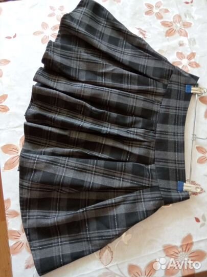 Школьная форма- платье, рубашка белая, юбка