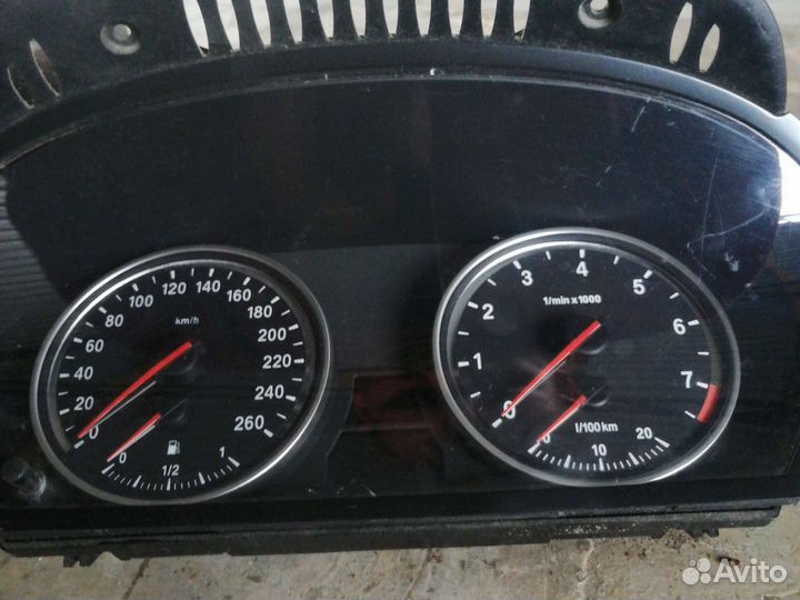 Панель приборов (щиток) BMW X5 E70