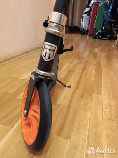 Самокат подрастковый двухколесный новый