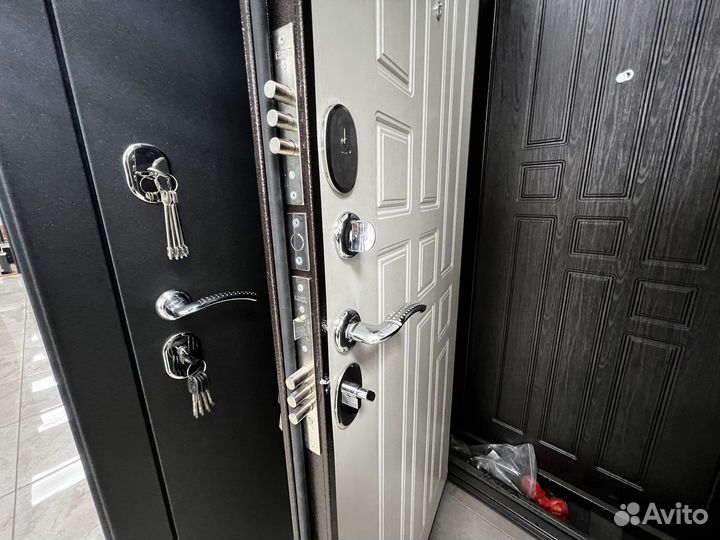 Дверь входная утепленная