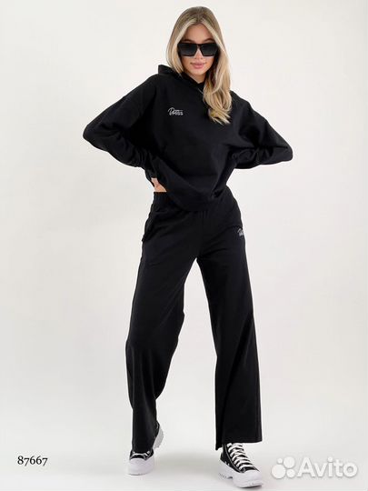 Спортивный костюм женский новый