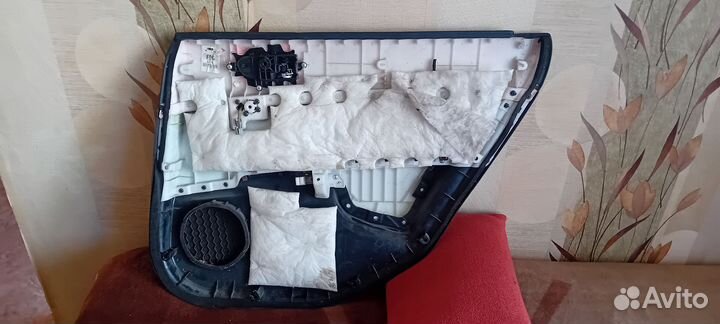 Teana J32 Обшивка задней левой двери