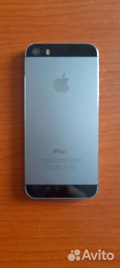 Телефон iPhone 5s