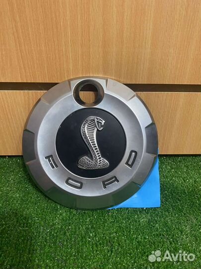 Задняя эмблема Ford Mustang Shelby