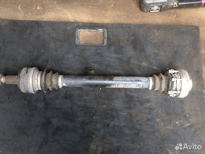 Bmw e87, e90 привод левый