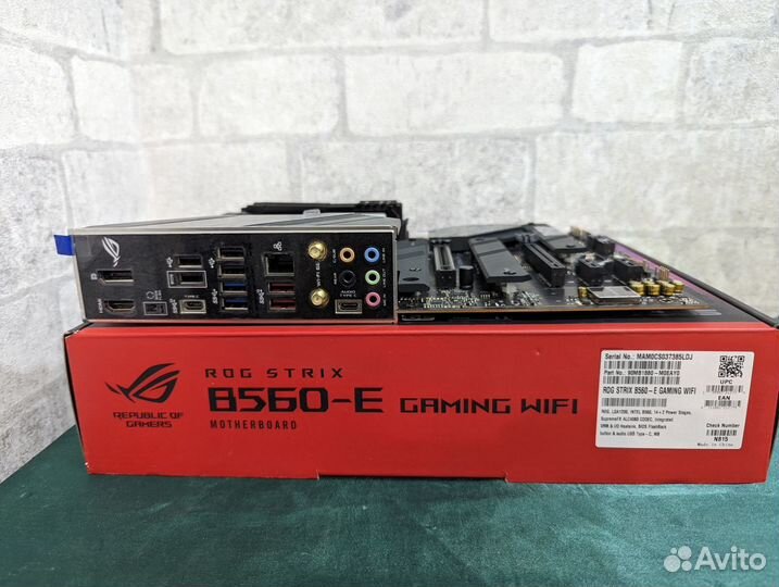 Материнская плата asus ROG strix B560E gaming wifi