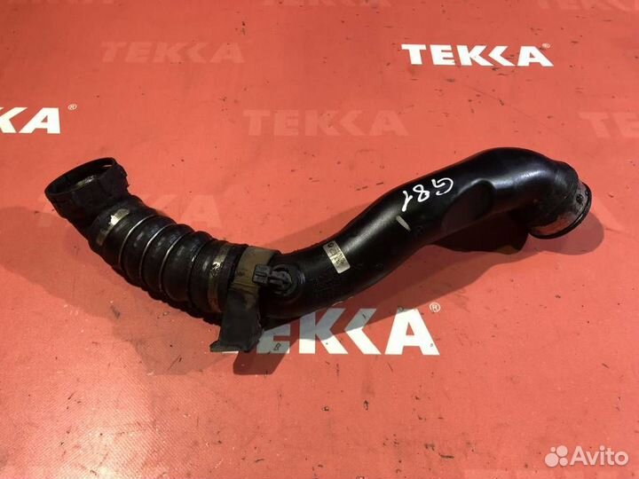 Патрубок интеркулера бмв Х5 Е70