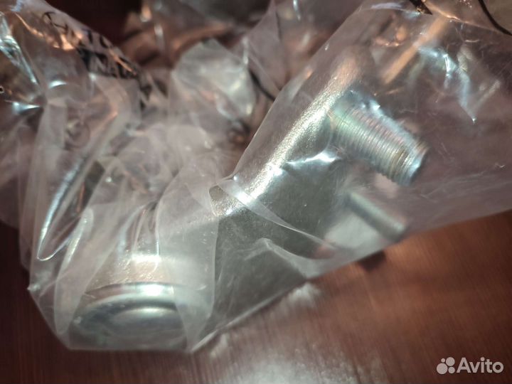 Шаровая опора toyota 43330-39845