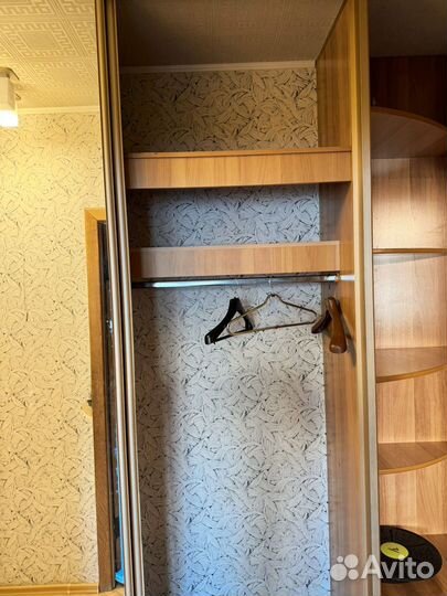Продам шкаф купе бу встроенная