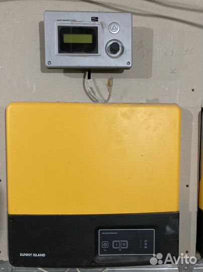 Инвертор Sunny Island для солнечных батарей