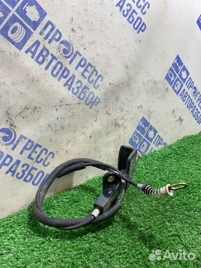 Трос задний правый Mazda 6 Gg седан 1.8 L8 2004