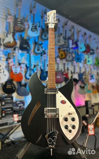 Rickenbacker 330 (под заказ)