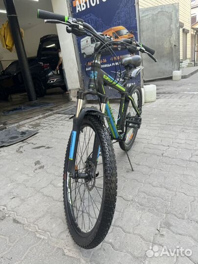 Велосипед forward quadro 818