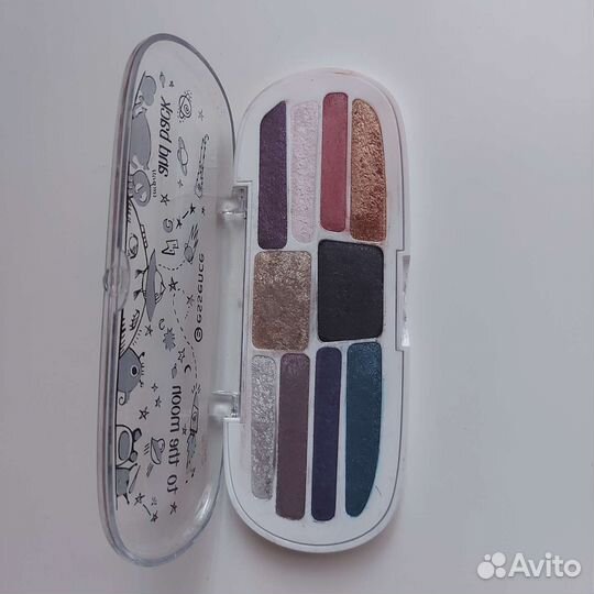 Тени для век Essence