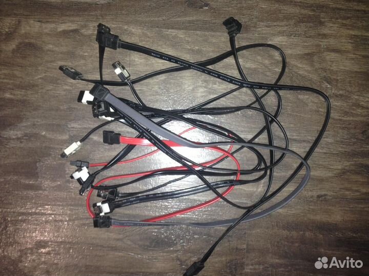 SATA-3 кабель 6Gb/s