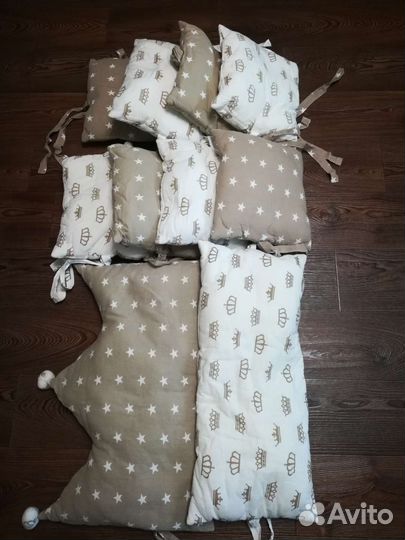 Бортики в кроватку с балдахином