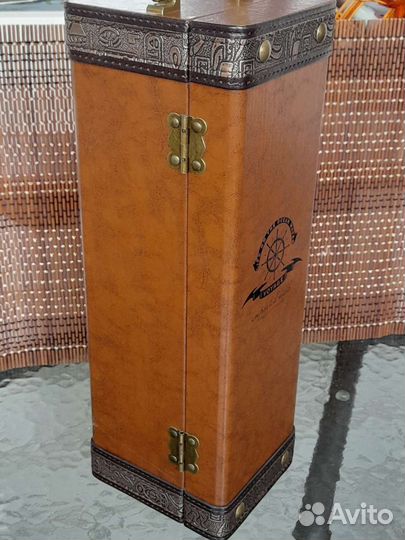 Футляр подарочный для бутылок