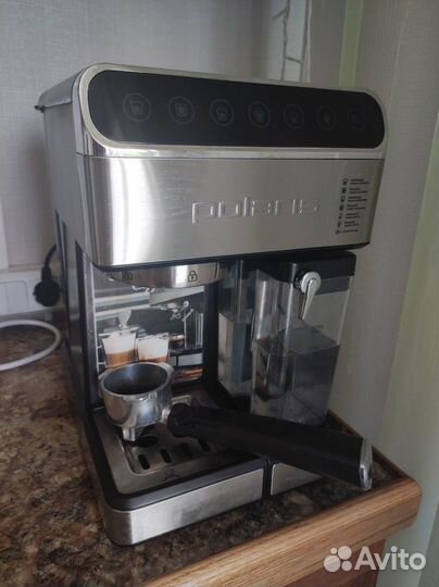 Кофеварка рожковая Polaris PCM 1535E