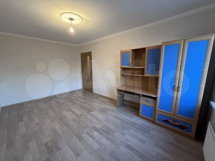 1-к. квартира, 30 м², 5/10 эт.