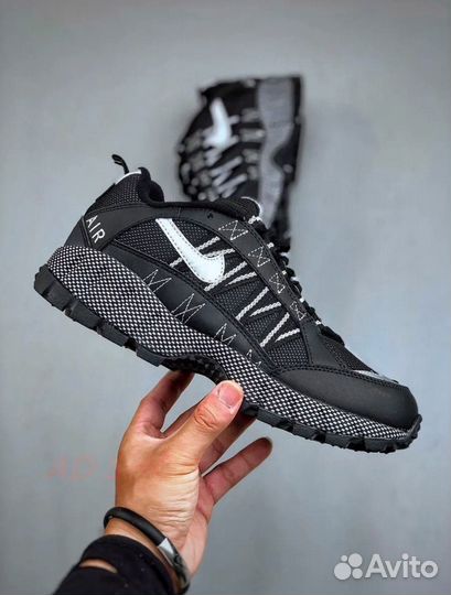 Кроссовки Nike Air Humara QS