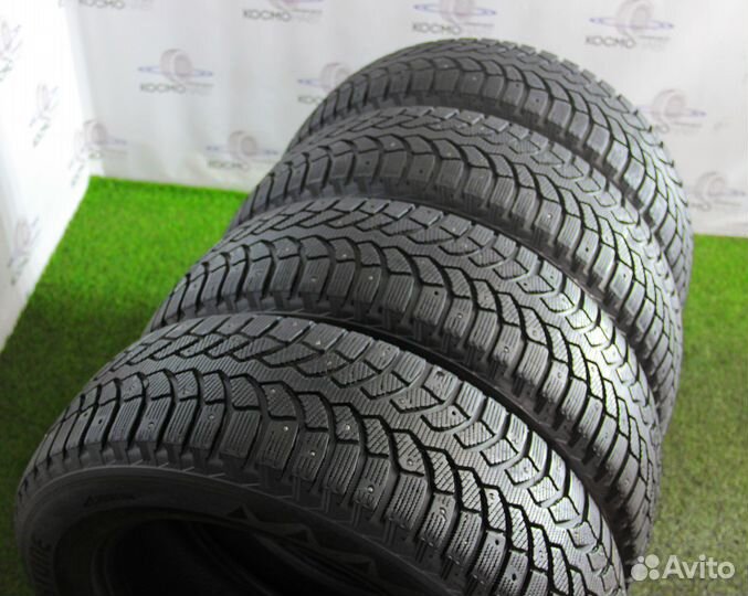 Bridgestone Blizzak Spike-01 255/60 R18 112T