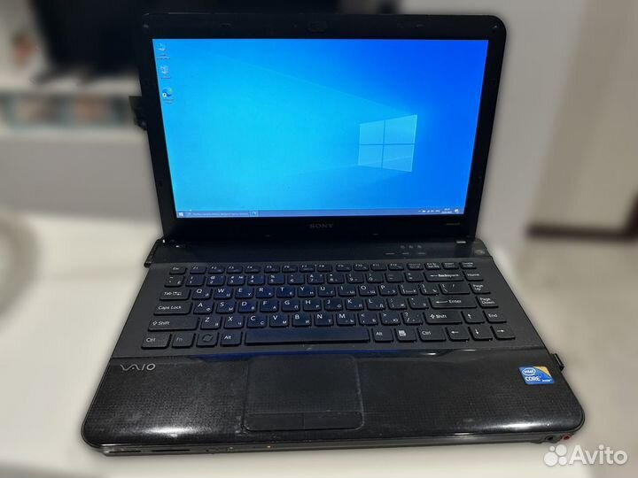 Sony vaio vpcea3s1r