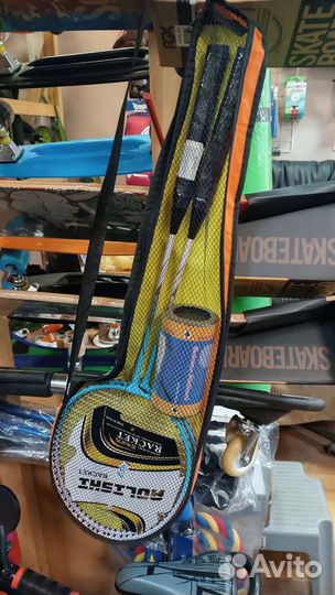 Набор для бадминтона в чехле (2 ракетки+2 волана)