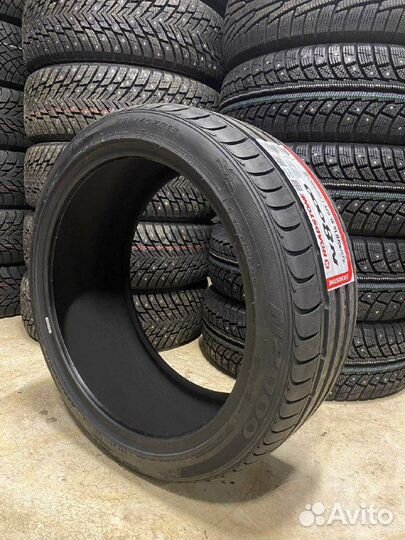 Roadstone N8000 225/40 R18 92Y