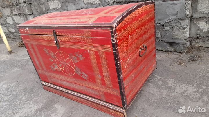 Сундук старинный 19 век