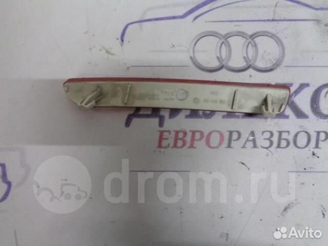 Отражатель в бампер задний правый VW Jetta 2005-2