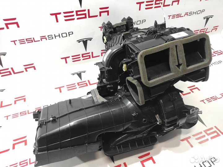 Печка салона (отопитель) Tesla Model X рест. 2022