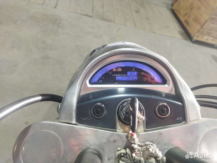 Yamaha Warrior road star
