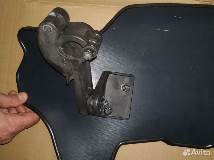 Ветровое стекло Polaris