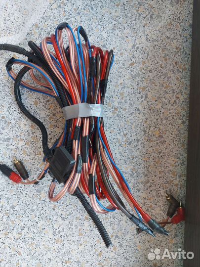 Сабвуфер и усилитель