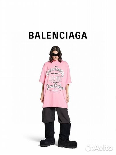 Футболка balenciaga