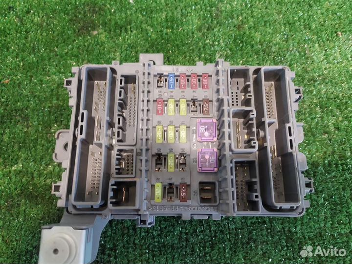 Блок предохранителей салонный Honda Accord 8 (CU)