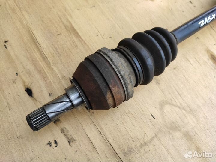 Привод левый Z16XEP Z16XER на Astra H Zafira B