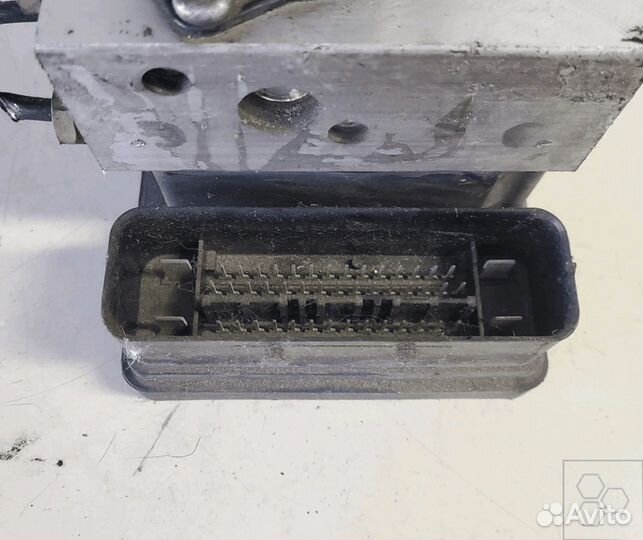 Блок абс 1306742 Ford Focus 1998 - 2004 года