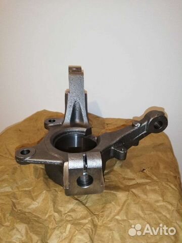 Кулак поворотный