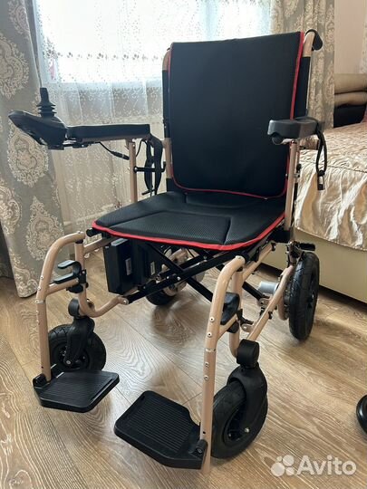 Легкая электроколяска с пультом ду Compact 15