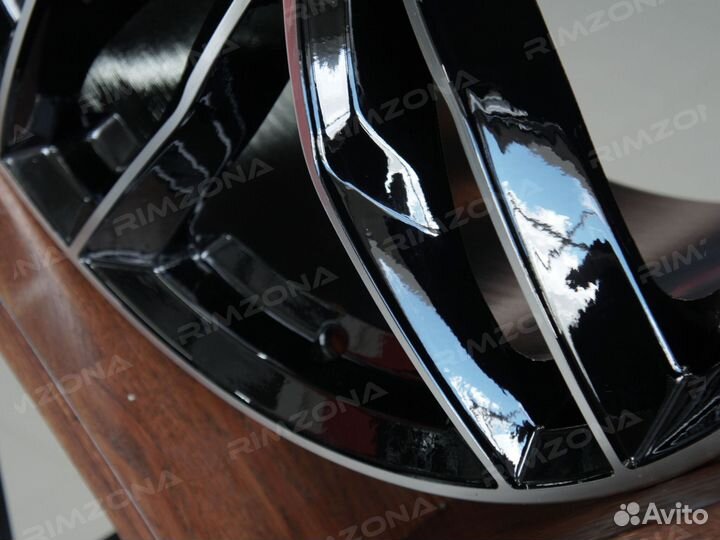 Литые диски RS5 R19 на Audi. Арт2925